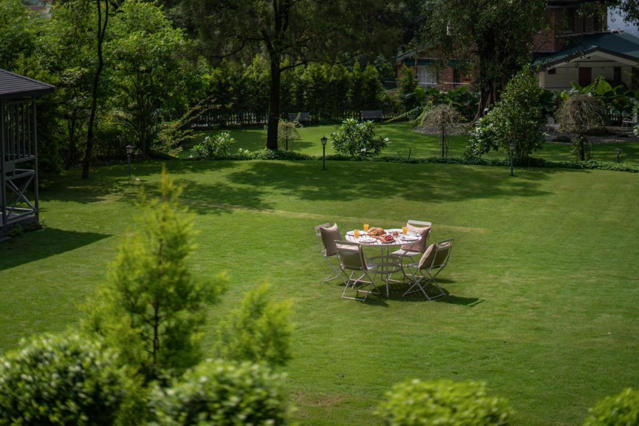 Lohonostays Ivy Cottage Ντεχραντούν Εξωτερικό φωτογραφία